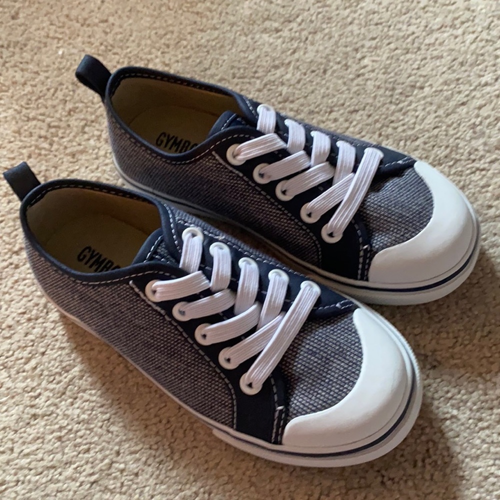 NWOT toddler boy Gymboree shoes